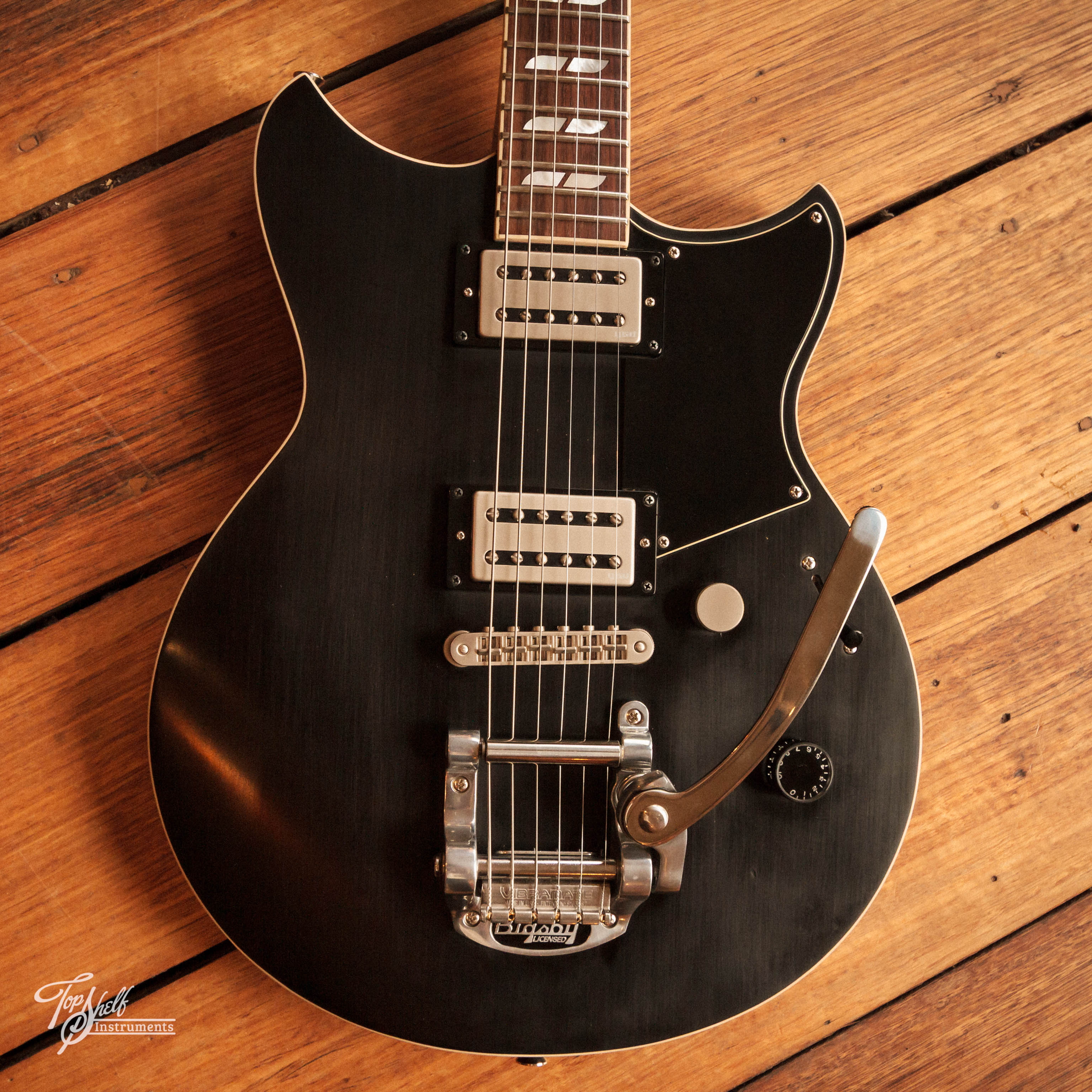 Guitarchives